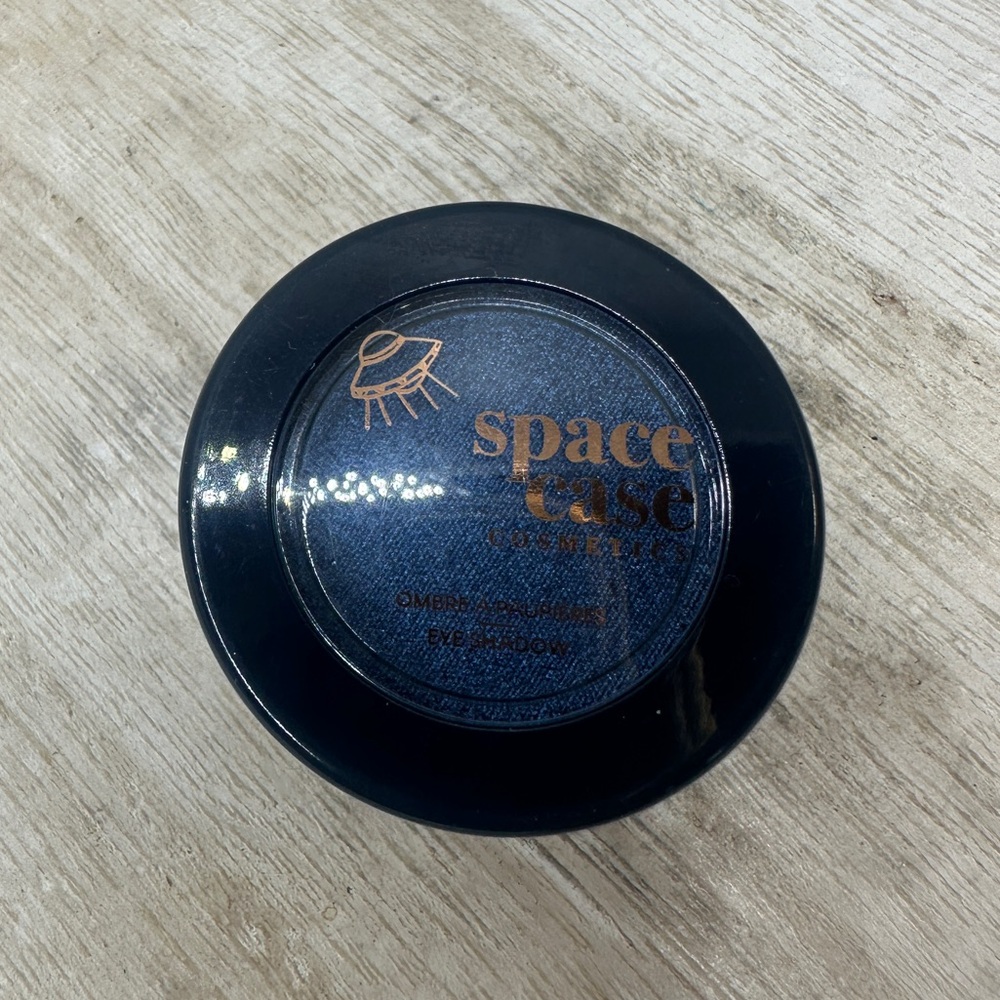 $8 🌙 Blue Eyeshadow Space Case‎ Cosemetics No Reception NEW